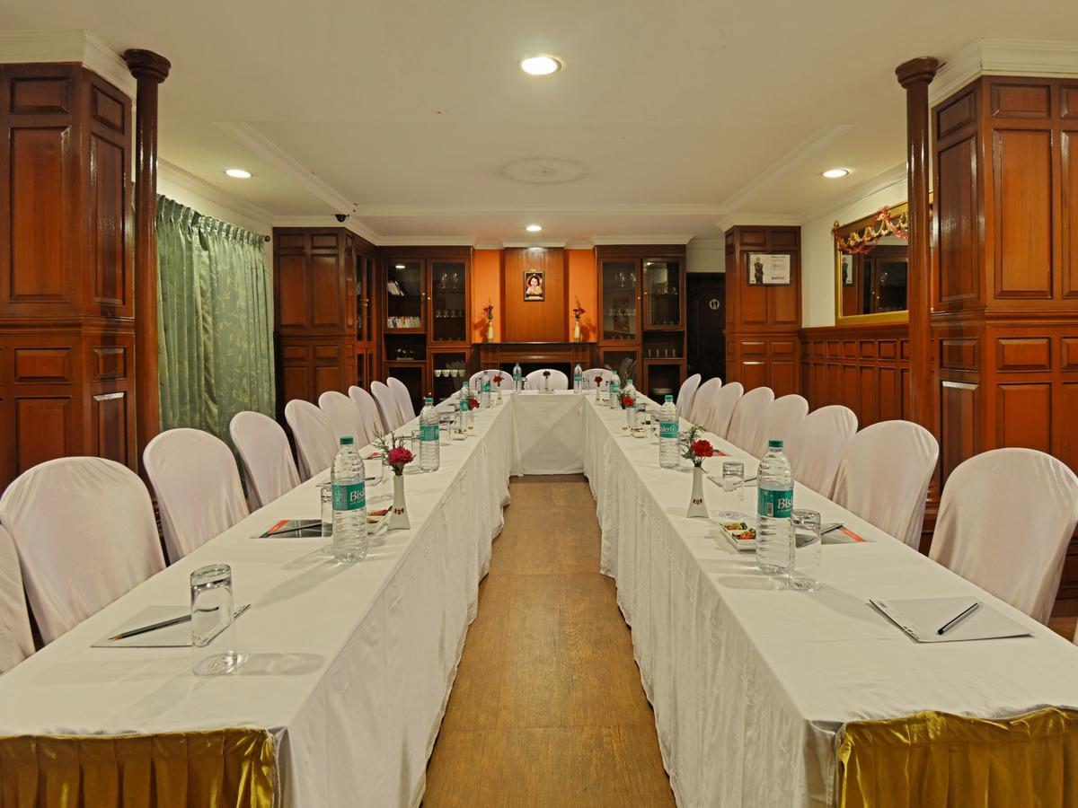 Hotel Welbeck Residencia Ooty Exterior foto